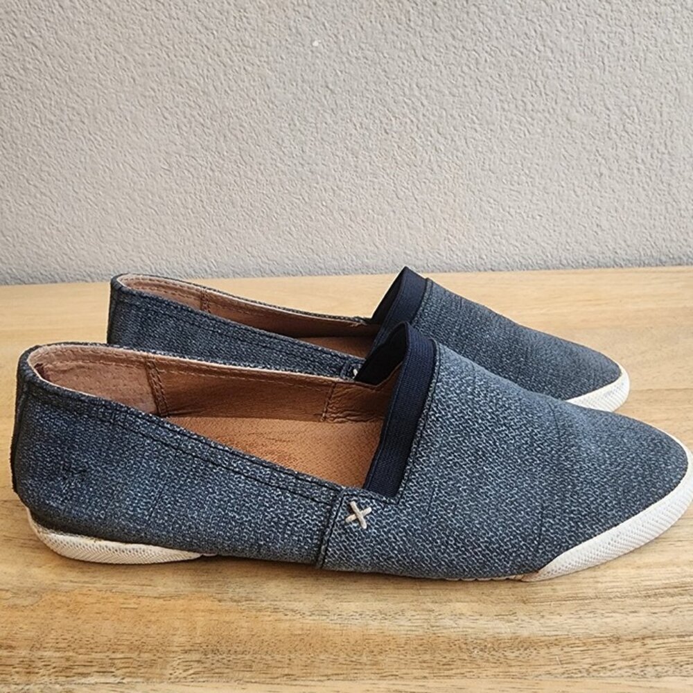 Frye Shoes Womens Size 6 Medium Blue Canvas Slip On Flats Casual Loafers Comfort